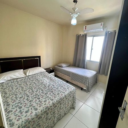 Balneário Camboriú Apto Almeida E Moraes 2 Dormitorios Perto Da Praia Bc מראה חיצוני תמונה